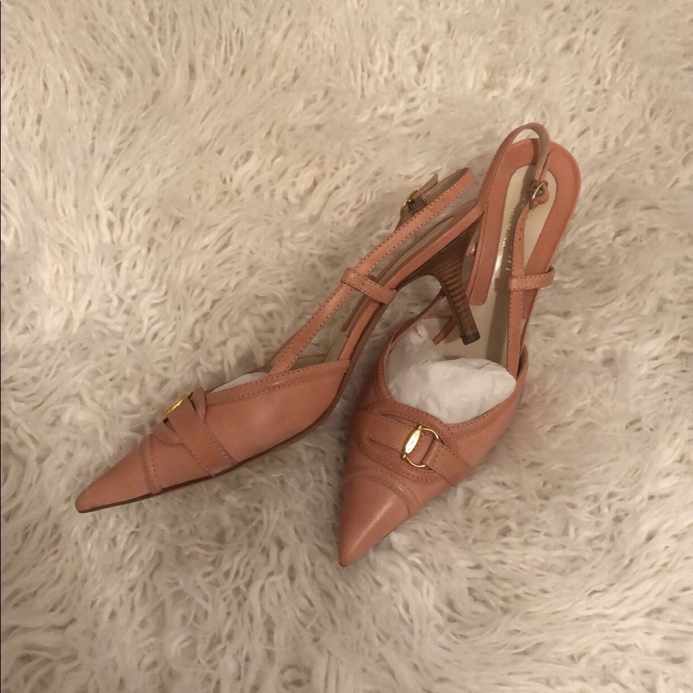 A. Testoni Pointed Heel